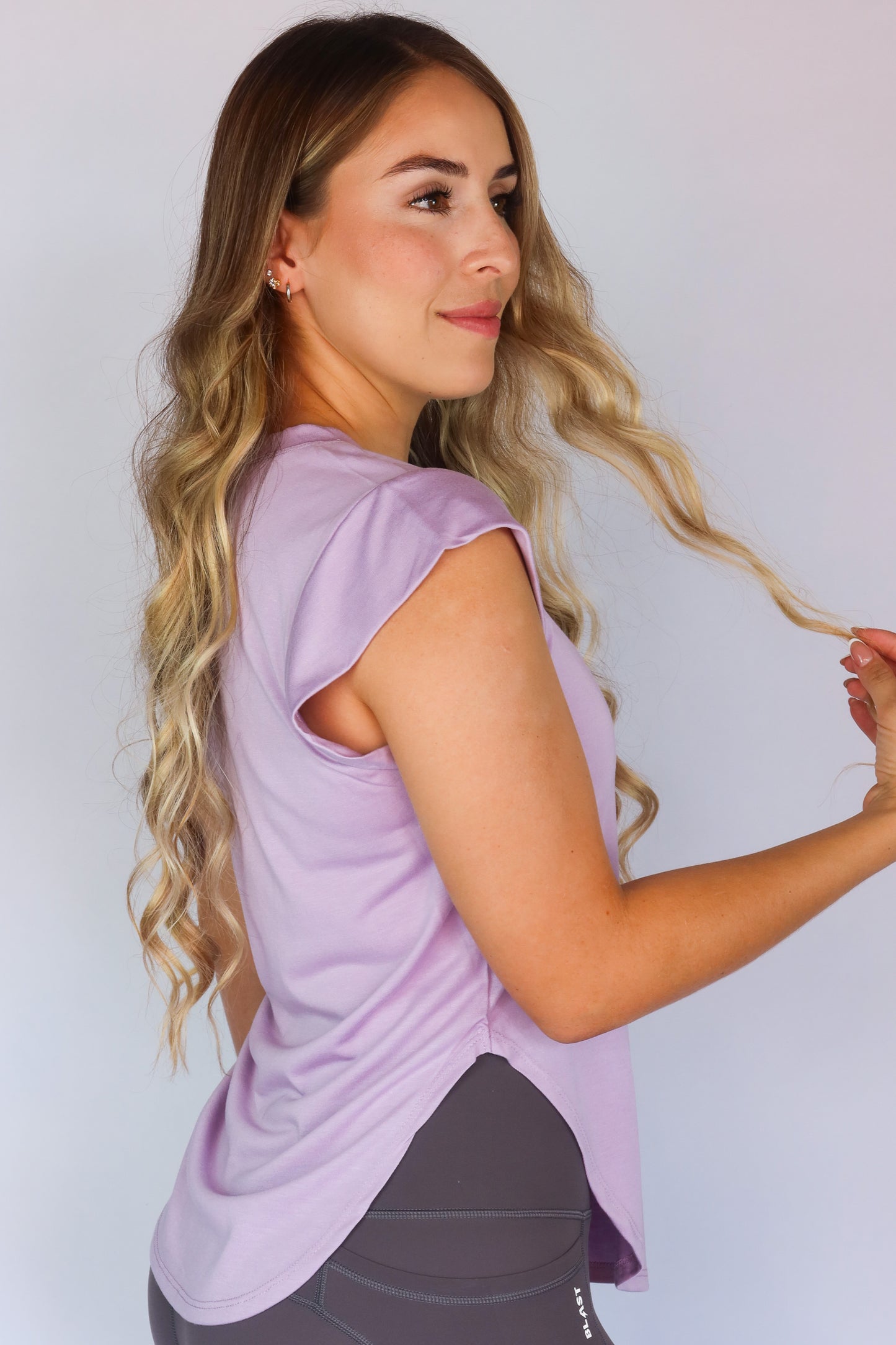 Lila - Flow Tee