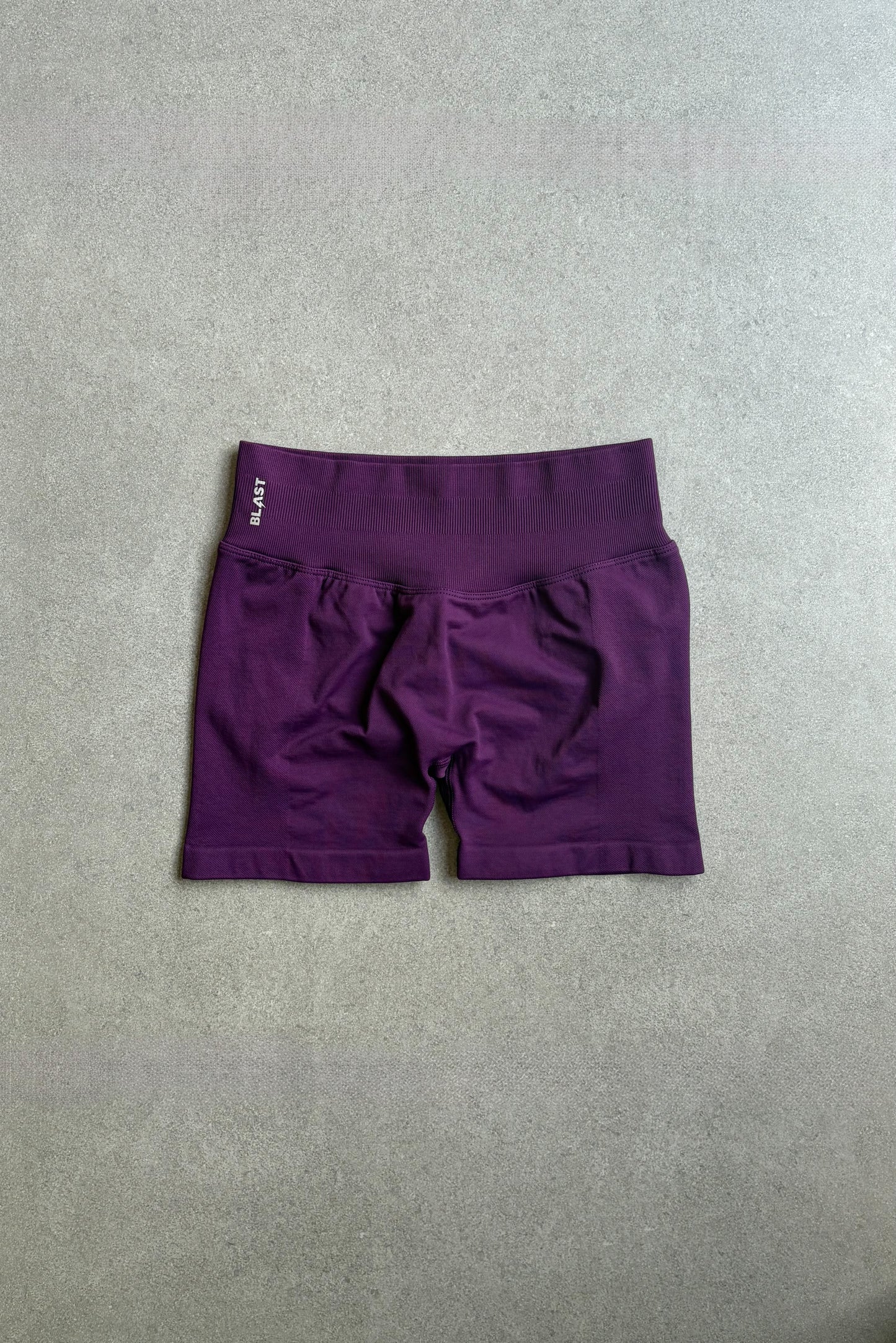 Grape Purple - Muse Short
