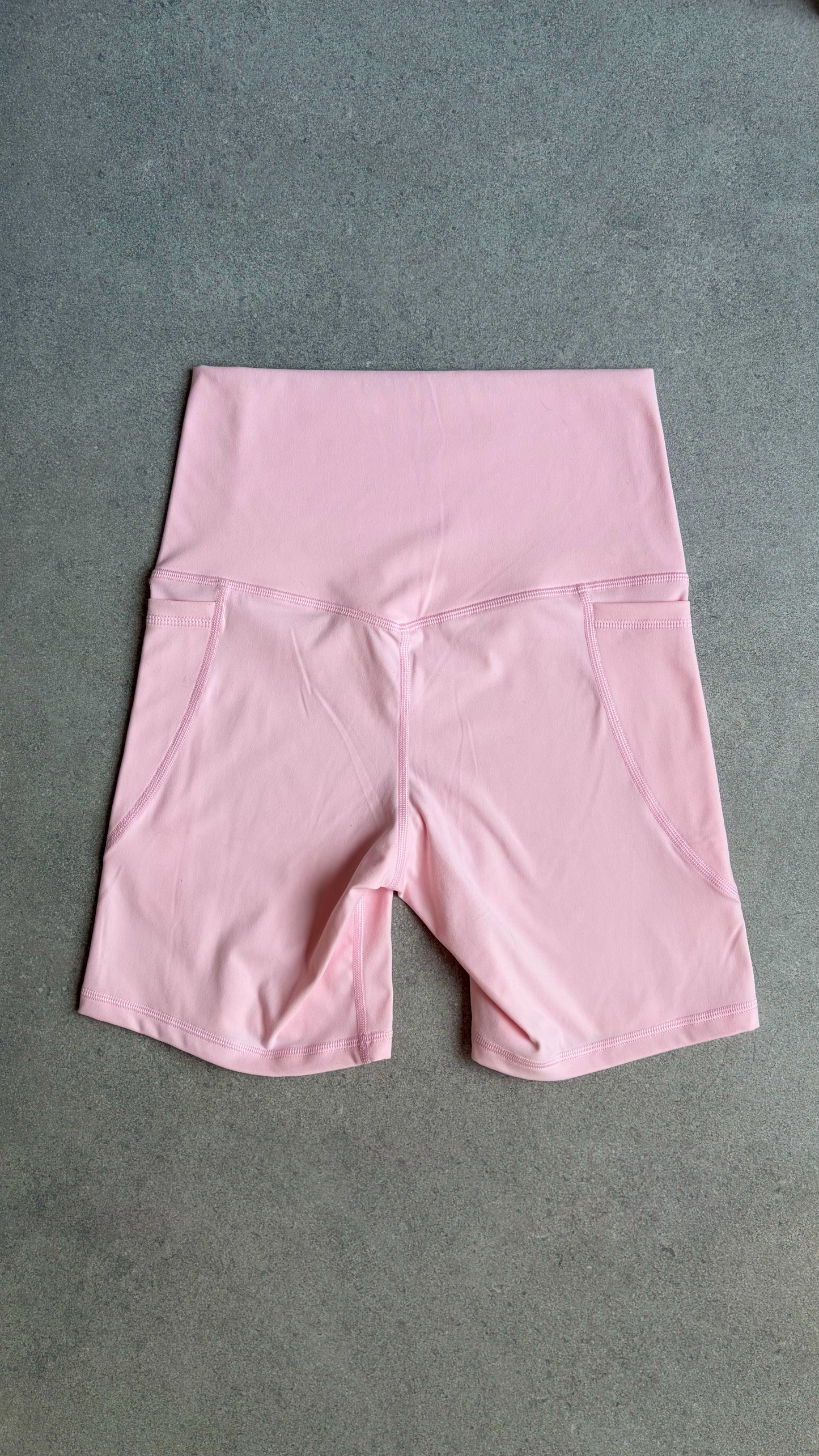 Pocket Mid Short Baby Pink