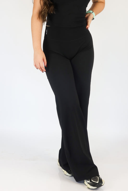 Black - Wide Leg Pant