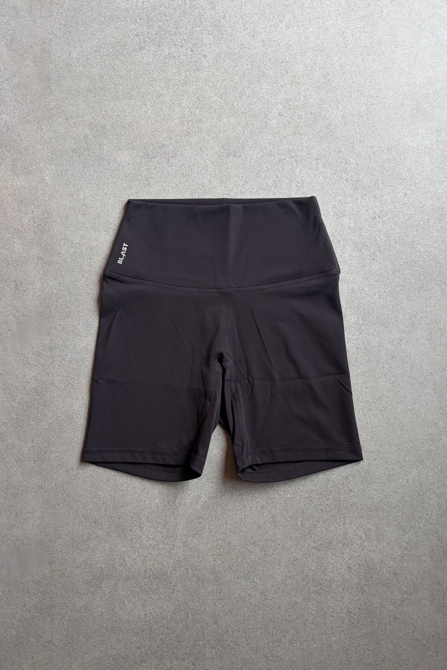 Mid Short Gris Oscuro