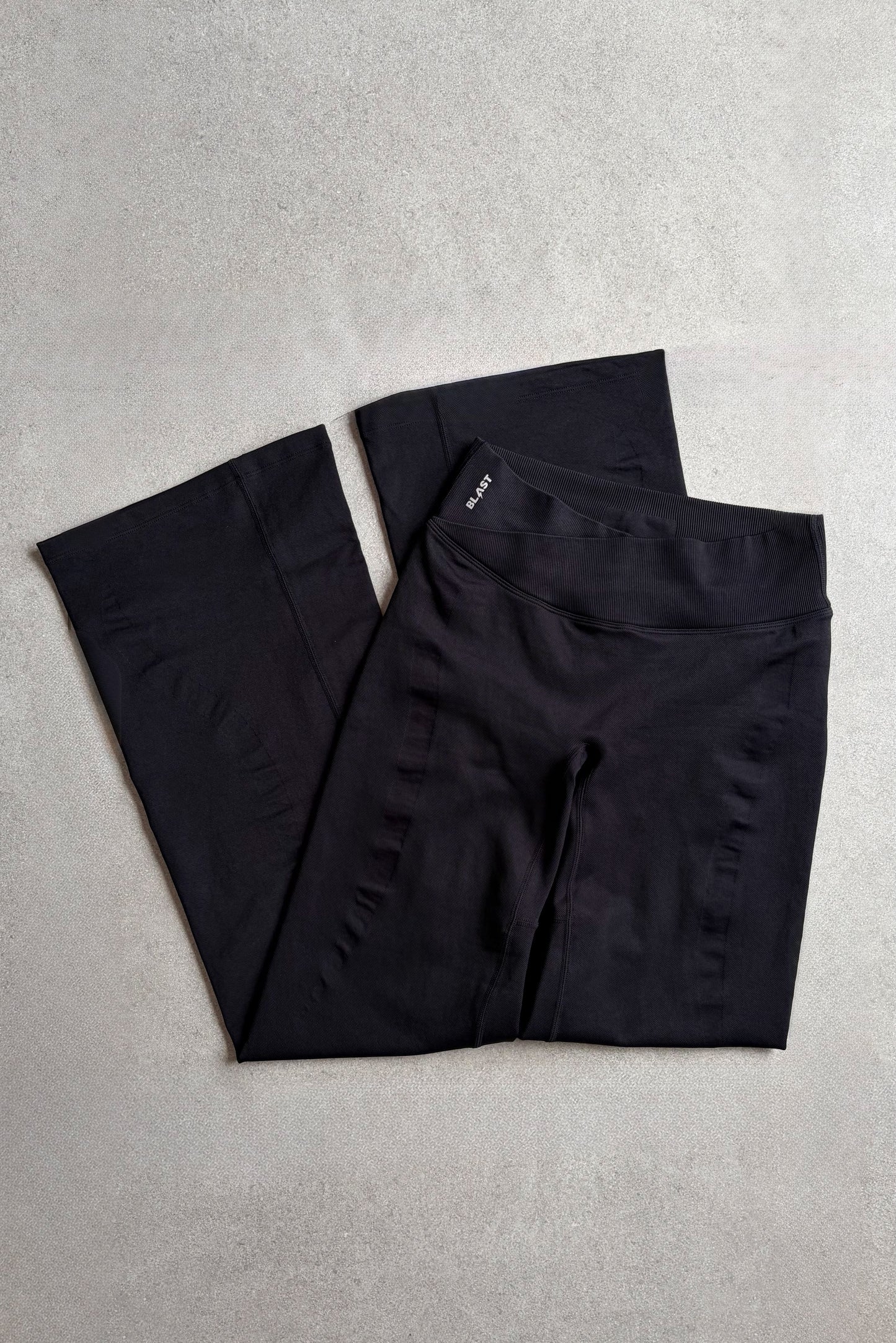 Black - Muse Flared Pant